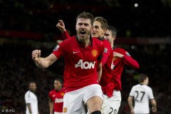 利兹联关键球员转会引所罗门热议：防守漏洞与特质分析